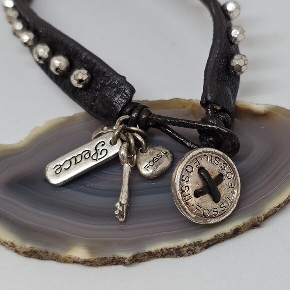 Fossil Brown Leather Silver Tone Beads Charms Bracelet Boho 8" Key Peace - Picture 3 of 11